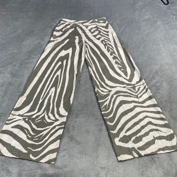 PrettyLittleThing Zebra Print Oversized Wide Leg High Waist Boho Trousers Sz 4 - Picture 11 of 15